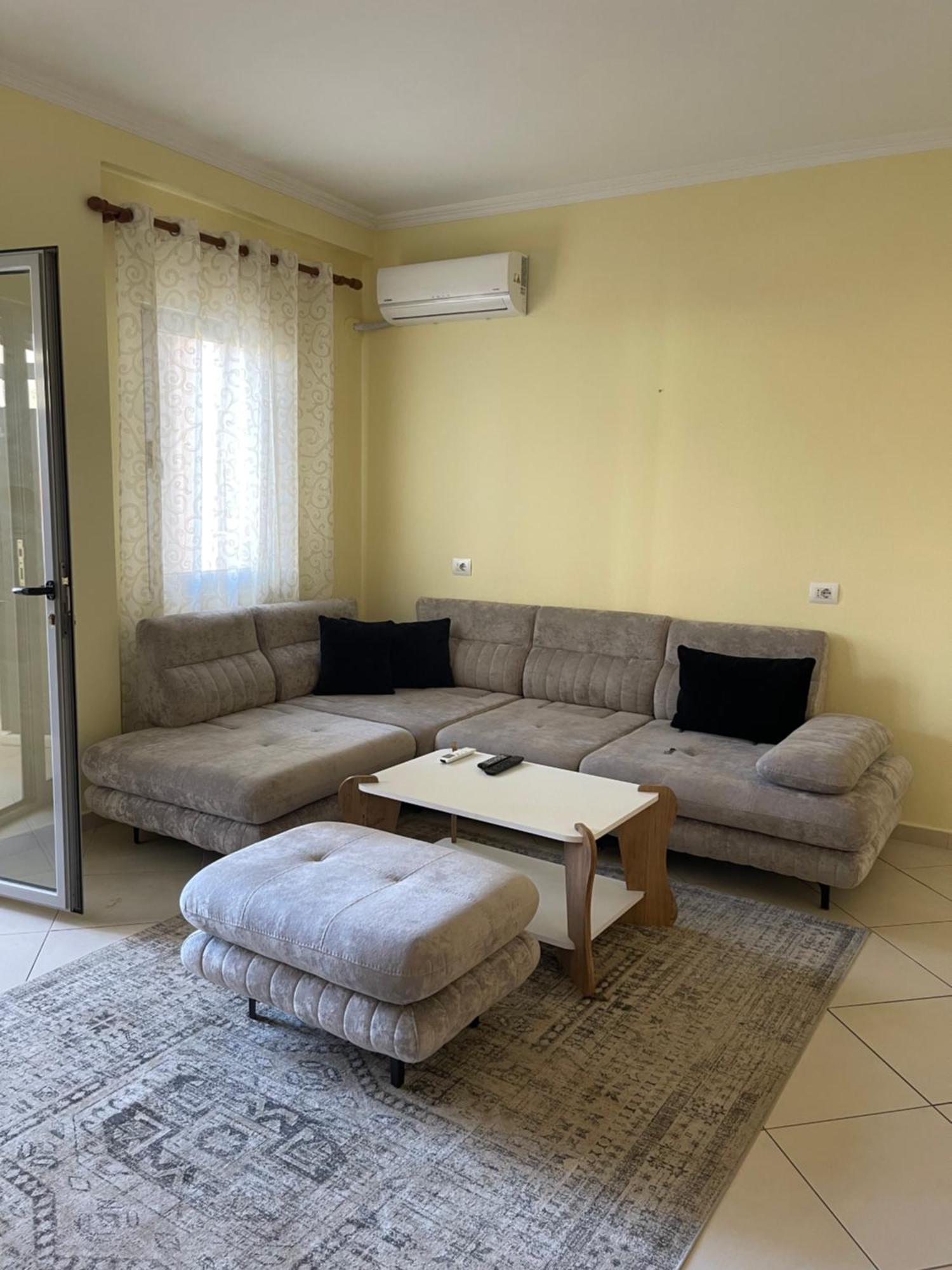 New Baazar Terrace Apartment Tirana Exterior photo